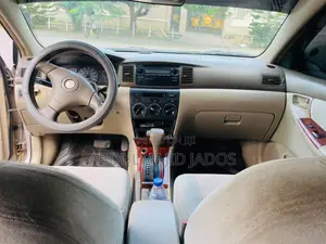 Toyota Corolla 2003 Gold