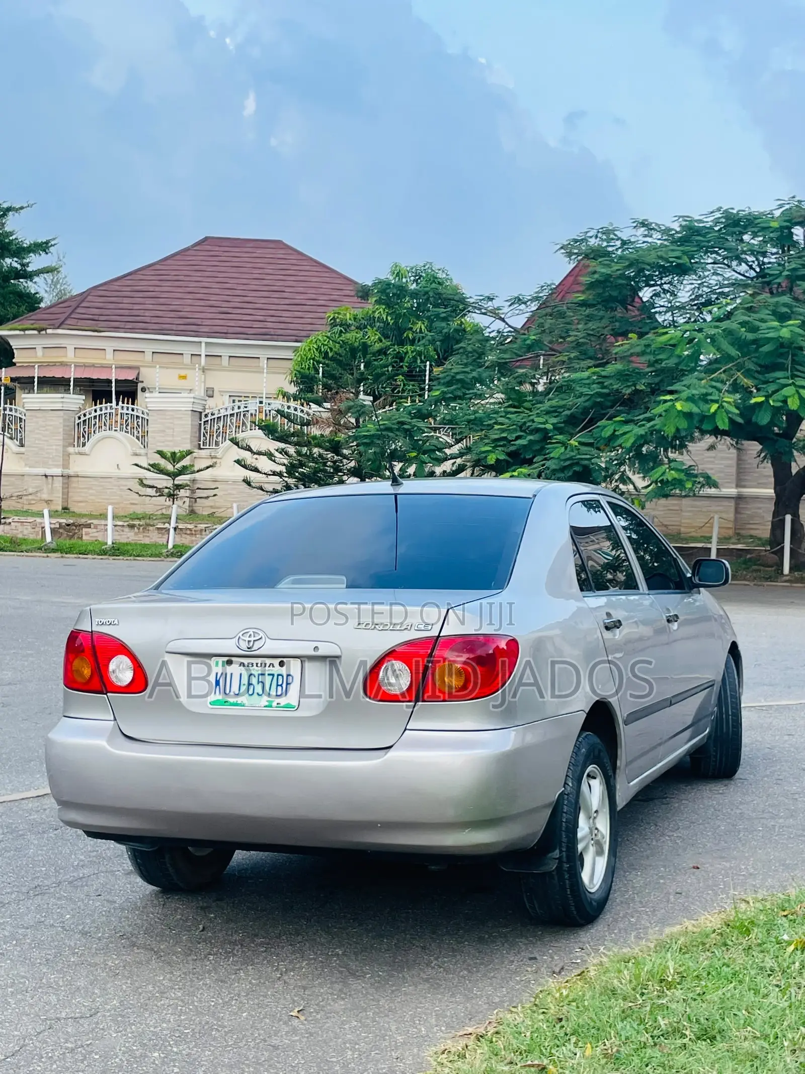 Toyota Corolla 2003 Gold