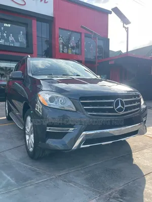 Mercedes-Benz M Class ML350 4MATIC 4dr SUV AWD (3.5L 6cyl 7A) 2014 Gray