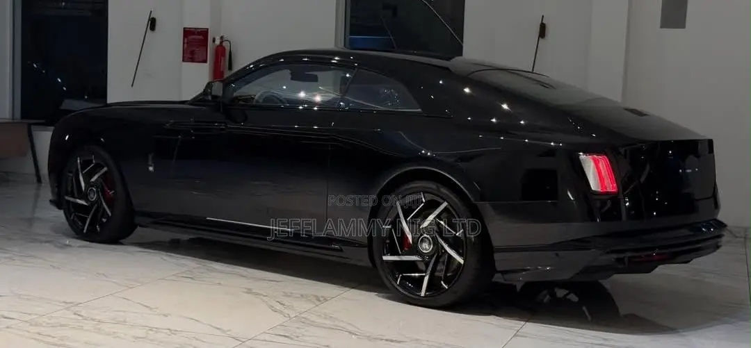 New Rolls-Royce Spectre 2026 Black