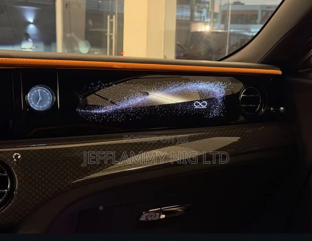 New Rolls-Royce Spectre 2026 Black