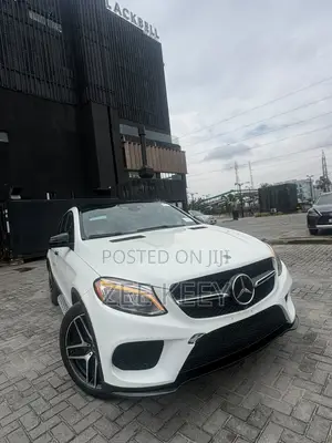 Mercedes-Benz GLE-Class AMG GLE 43 4MATIC 2019 White