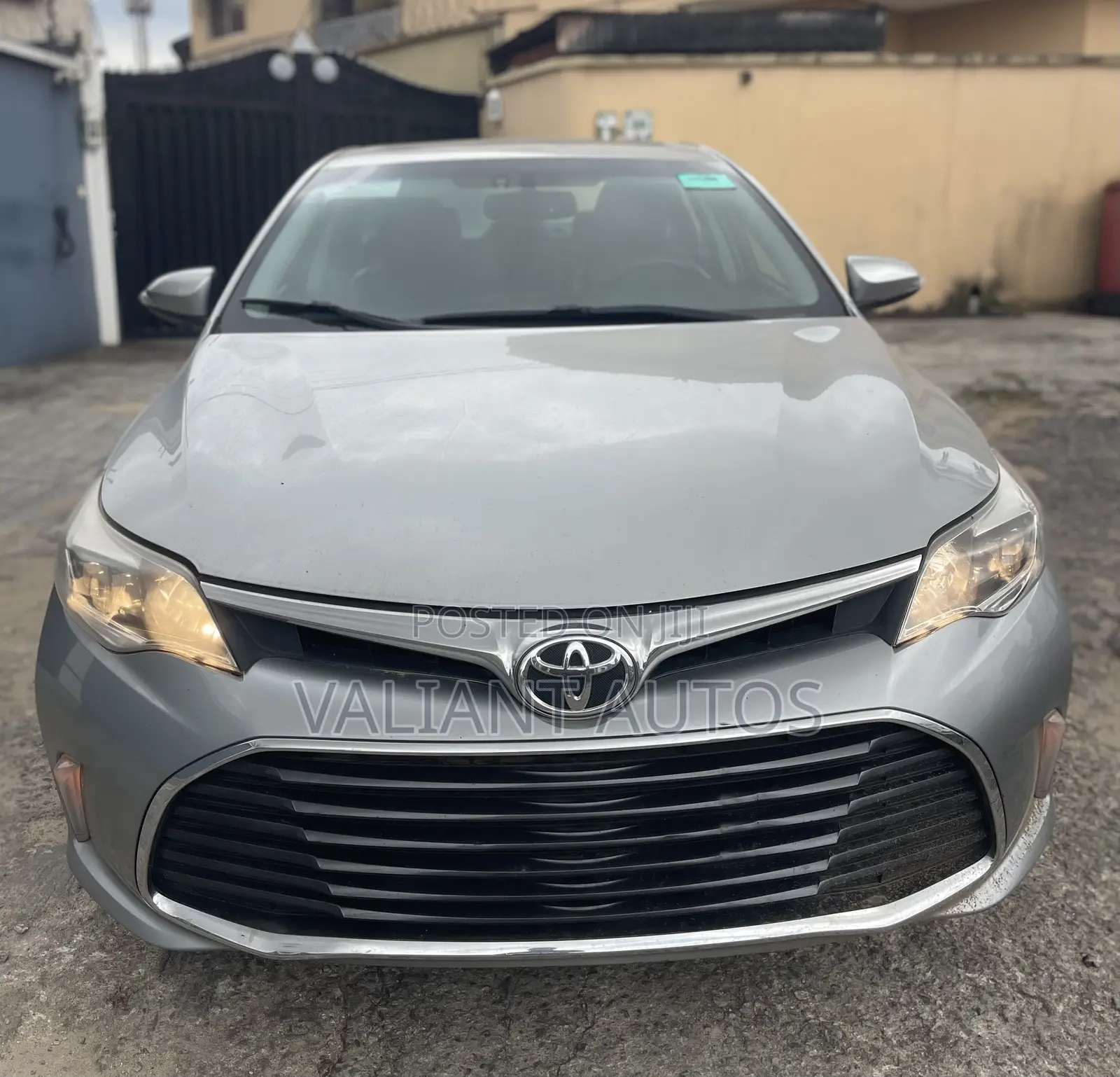 Toyota Avalon 2016 Silver