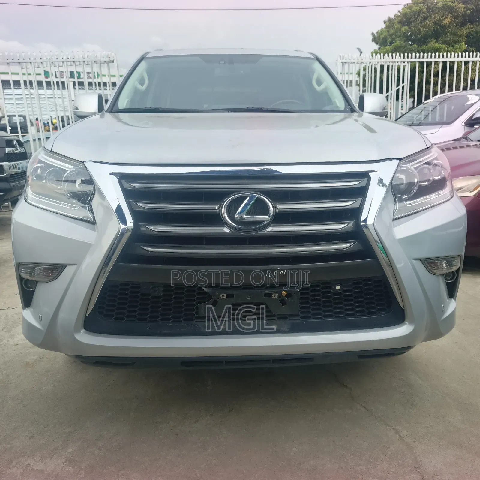 Lexus GX 460 Base 2018 Silver