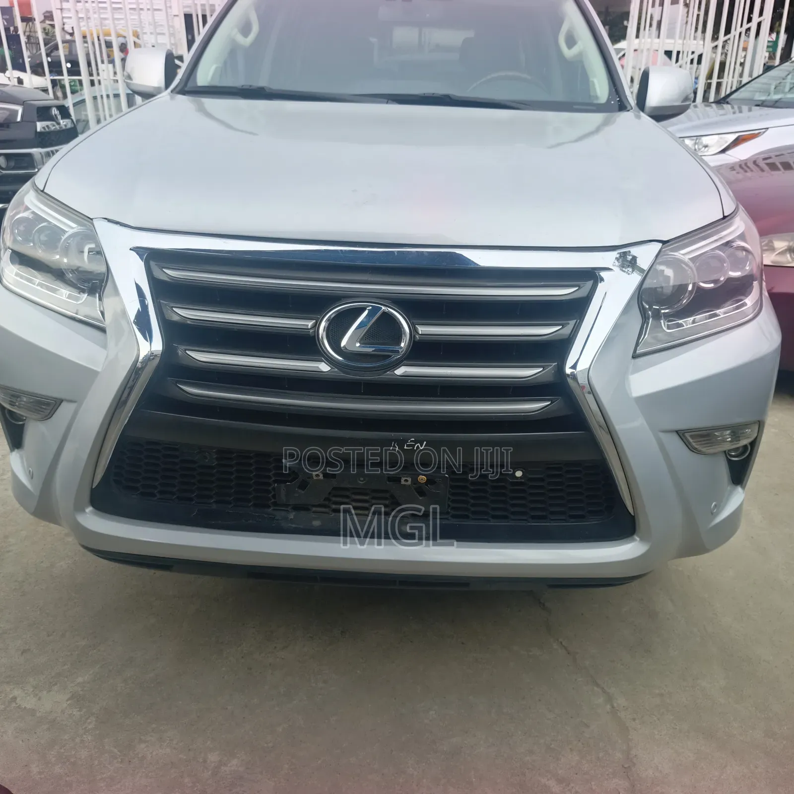 Lexus GX 460 Base 2018 Silver