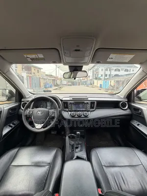Toyota RAV4 2017 Gray
