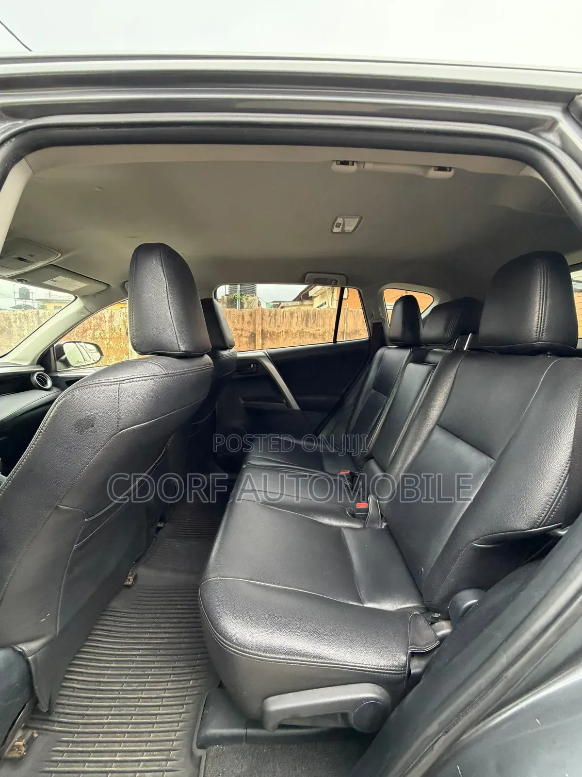 Toyota RAV4 2017 Gray