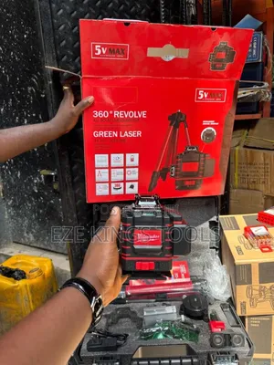Milwaukee 4D 16-Line 360° Self-Leveling Green Laser Level Kit