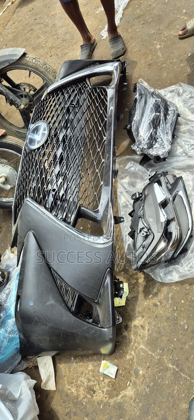 Upgrade Front Kit Gs 350 2015/ to 2018