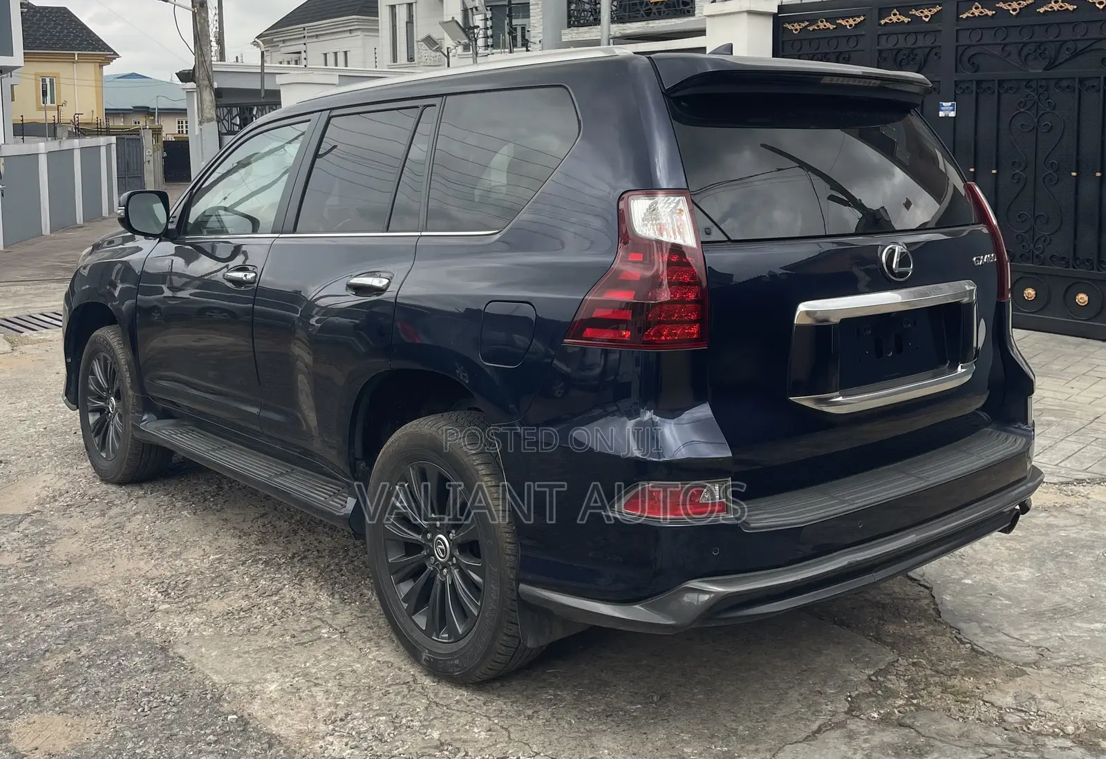 Lexus GX 460 2021 Blue