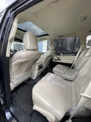Lexus GX 460 2021 Blue