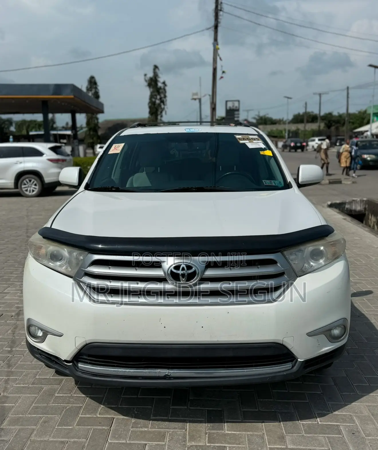 Toyota Highlander SE 2012 White