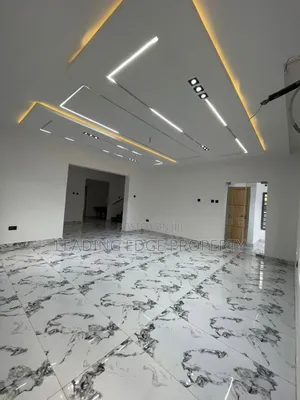 4bdrm Duplex in Elebu Estate, Akala Express for sale
