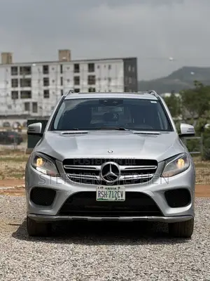 Mercedes-Benz GLE-Class 2016 Silver