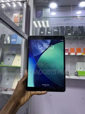 Apple iPad Air (2019) 64 GB Gray