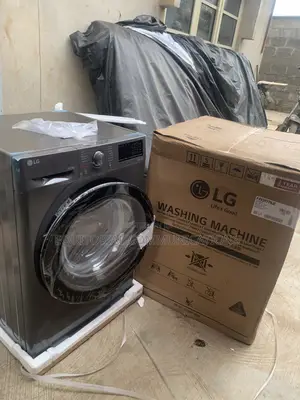 LG F4V3RYP6JE 10.5KG Luxury-Inspired Washing Machine
