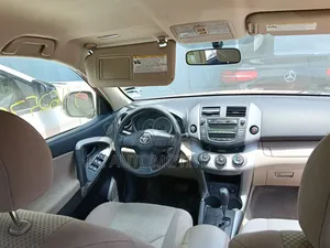 Toyota RAV4 2007 Red