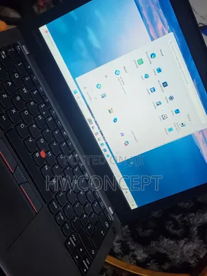 Laptop Lenovo ThinkPad X270 4GB Intel Core i3 SSD 128GB