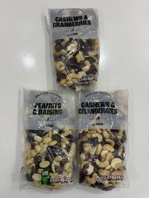 Peanuts and Raisins