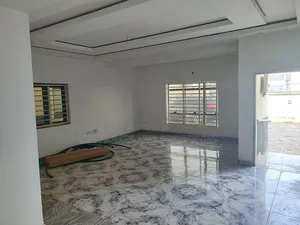 5bdrm Duplex in Zim Homes And, Wuye for rent