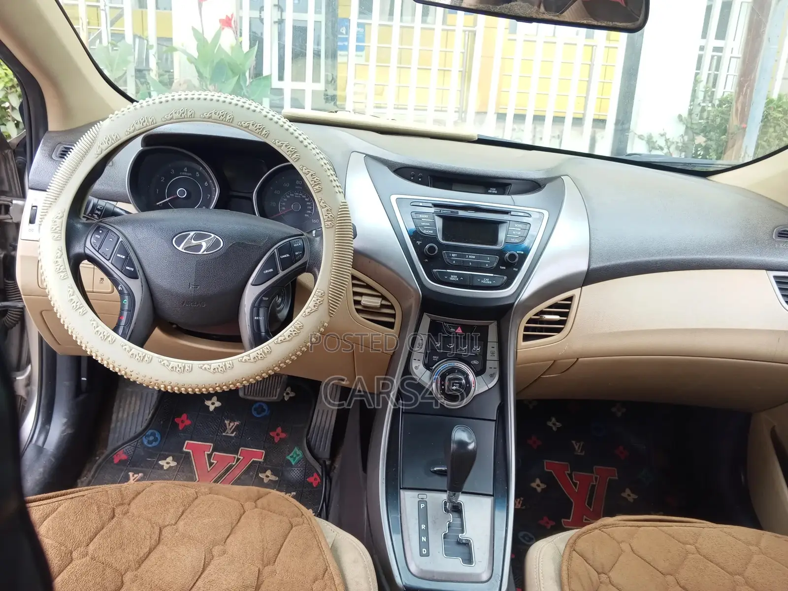 Hyundai Elantra 2013 Brown