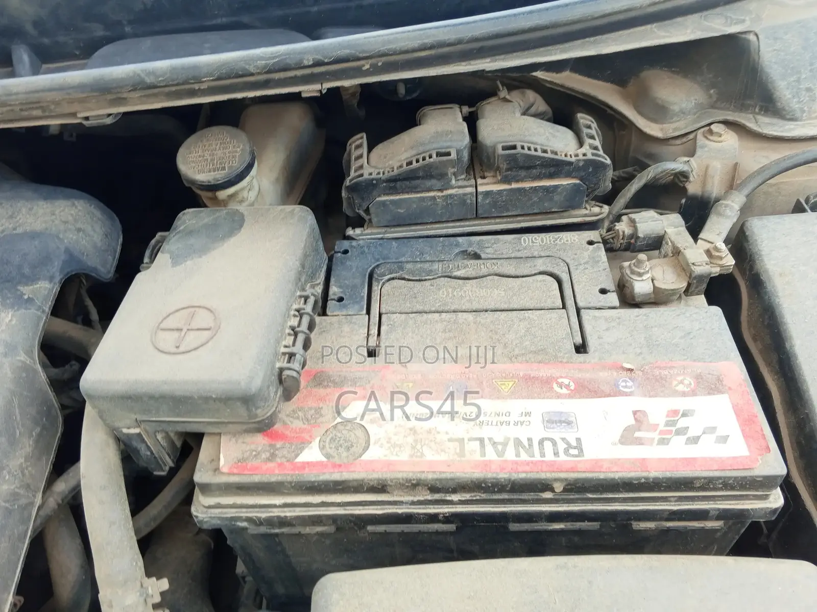 Hyundai Elantra 2013 Brown