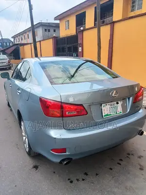 Lexus IS 2008 Blue