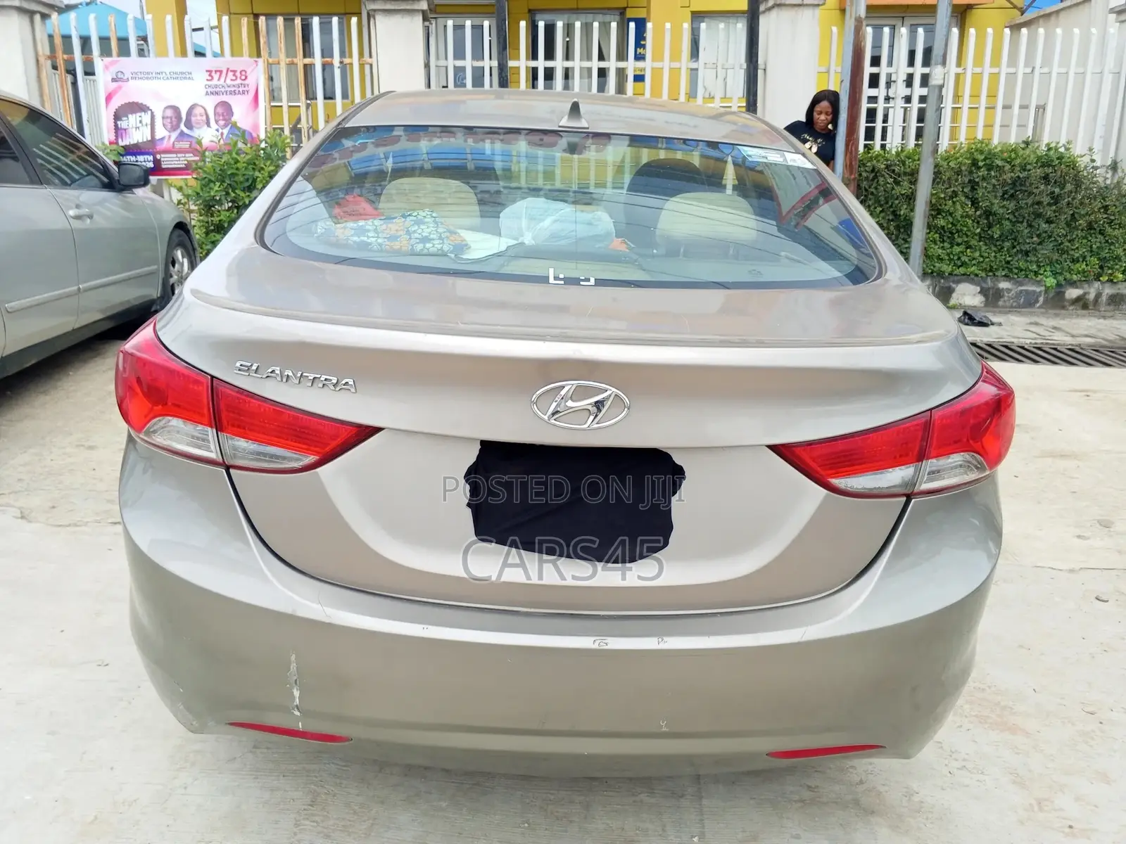 Hyundai Elantra 2013 Brown