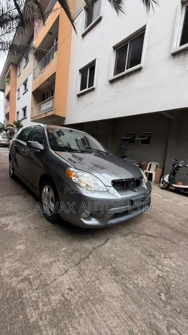 Toyota Matrix 2006 Gray