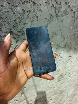 Apple iPhone X 64 GB White