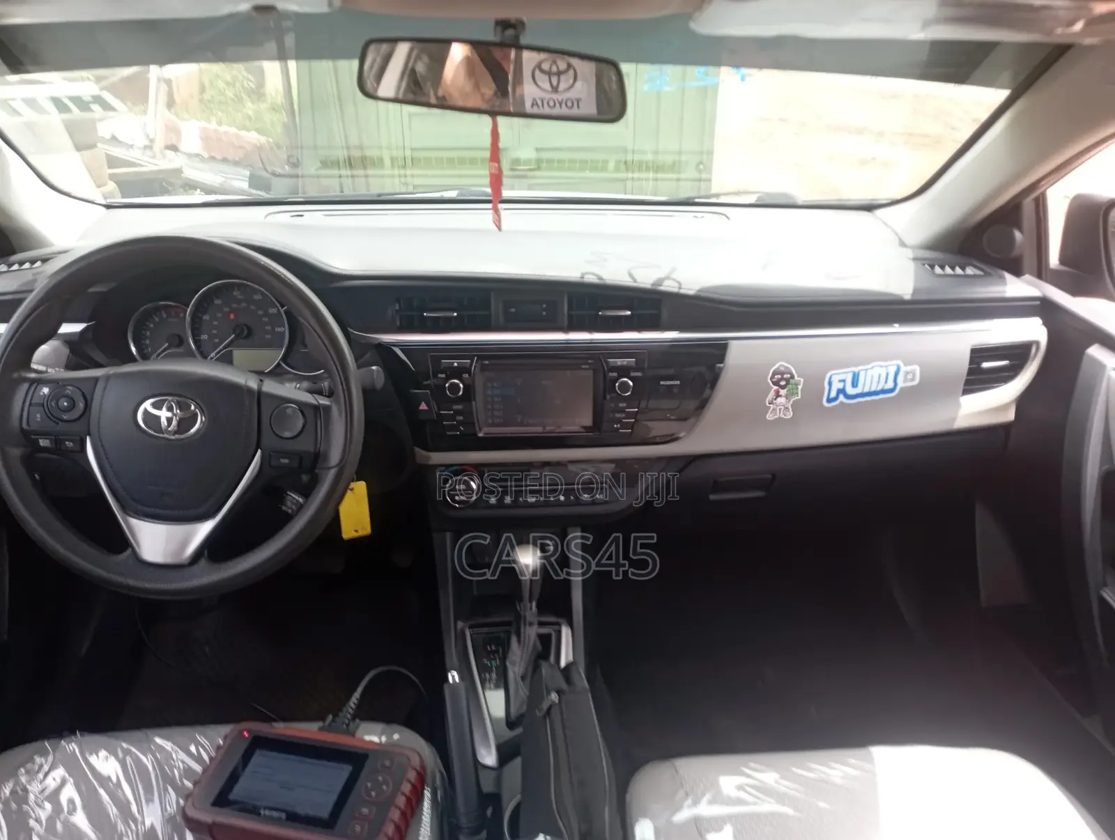 Toyota Corolla 2015 Silver