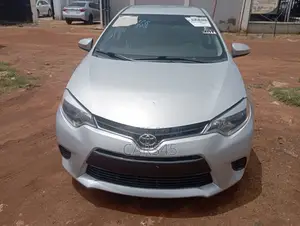 Toyota Corolla 2015 Silver
