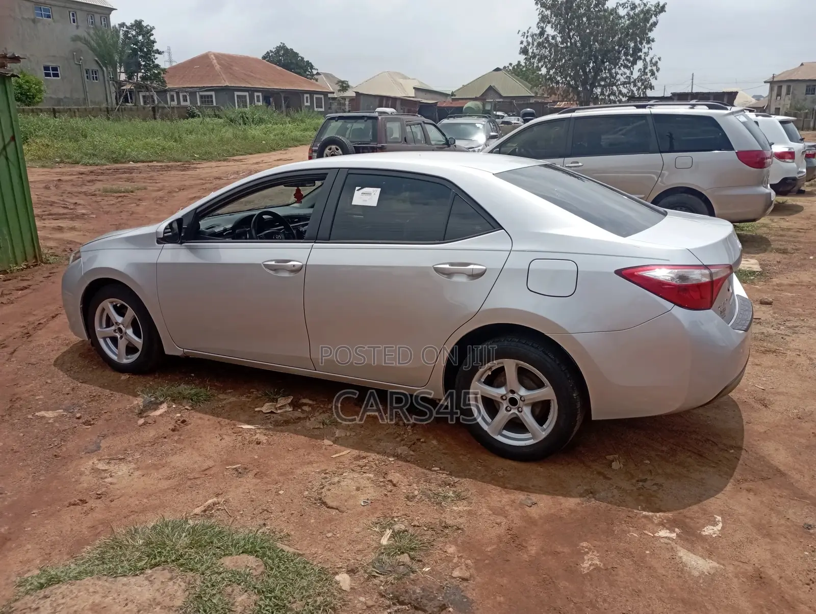 Toyota Corolla 2015 Silver