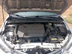 Toyota Corolla 2015 Silver