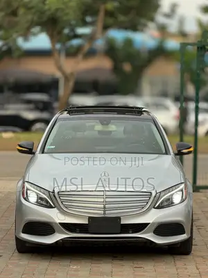 Mercedes-Benz C300 2016 Silver