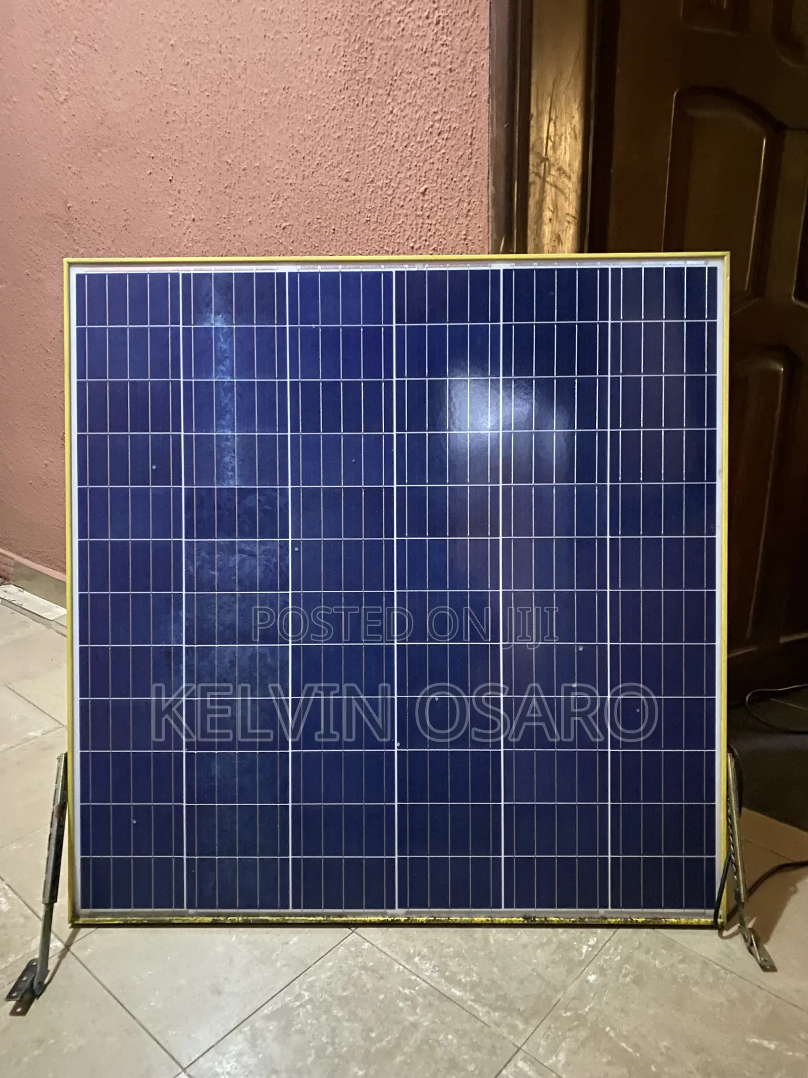 Neatly Used Lumos L1 Solar Generator