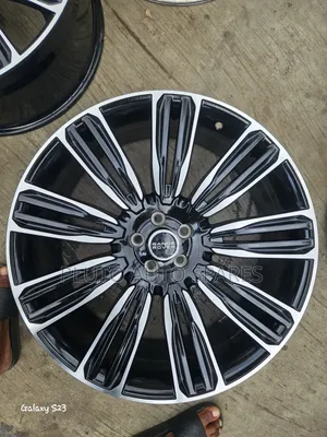 Range Rover Velar 22' Alloy Rims Fairly Used Condition