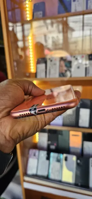 Apple iPhone XR 64 GB Orange