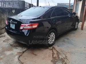 Toyota Camry XLE 4dr Sedan (2.5L 4cyl 6AM) 2010 Black
