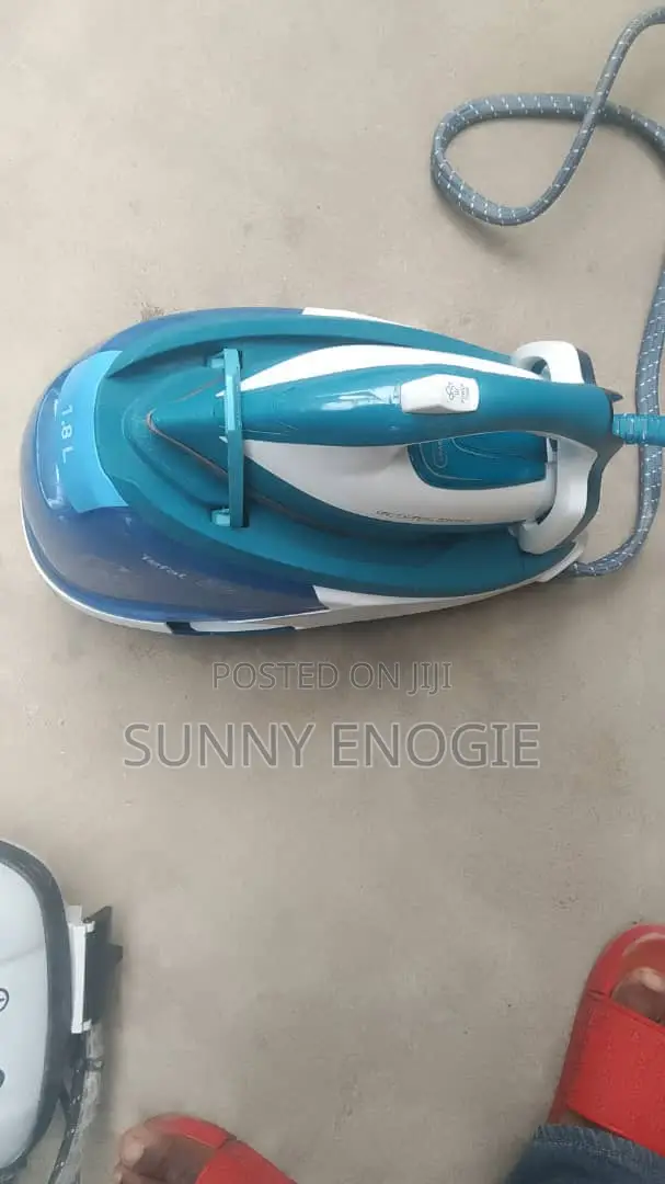 Industrial Steam Iron