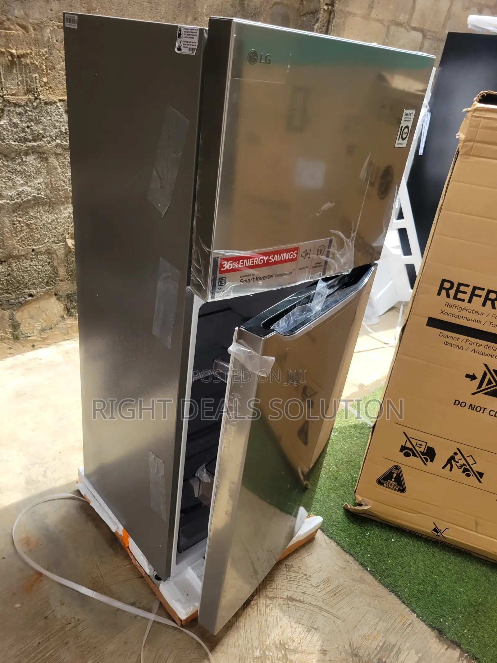 LG GL-C252SLBB Two Compartment Refrigerator