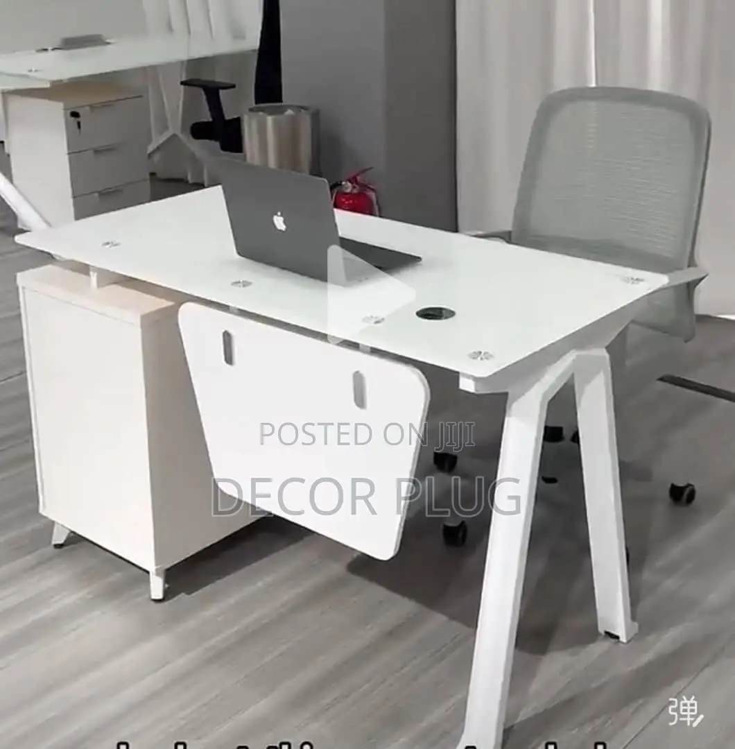 1.2 Meter Glass Office Table