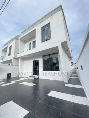 4bdrm Duplex in Sangotedo for sale