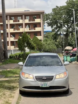 Hyundai Elantra 2008 Silver