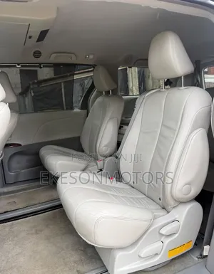 Toyota Sienna 2014 Gray