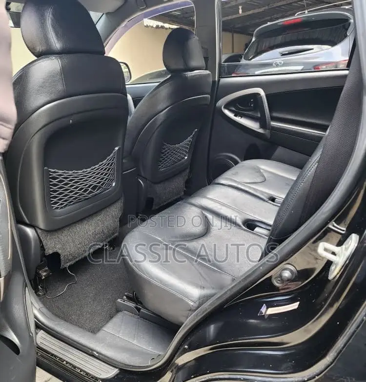Toyota RAV4 2012 Black