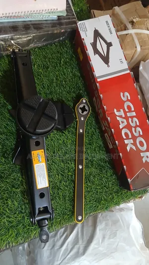 Scissors Jack / Wheel Jack
