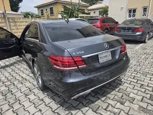 Mercedes-Benz E350 Base 4Matic Sedan AWD (3.5L 6cyl 7A) 2014 Gray
