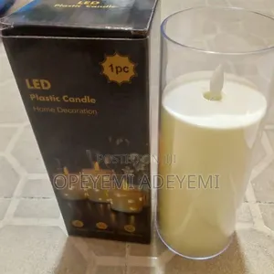 Single Pillar Glass Candle