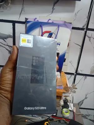 New Samsung Galaxy S23 Ultra 256 GB Black
